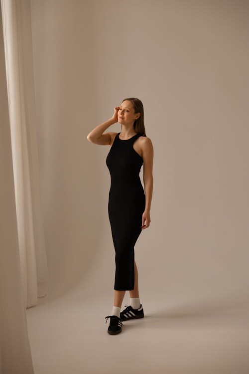 Paola Black 3.JPG
